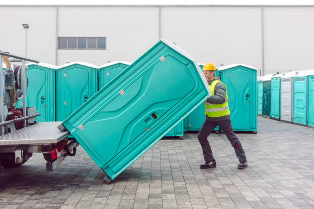 Porta potty delivery and setup in Old Jefferson, LA